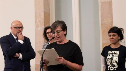 Mireia Boya y Anna Gabriel en el Parlament