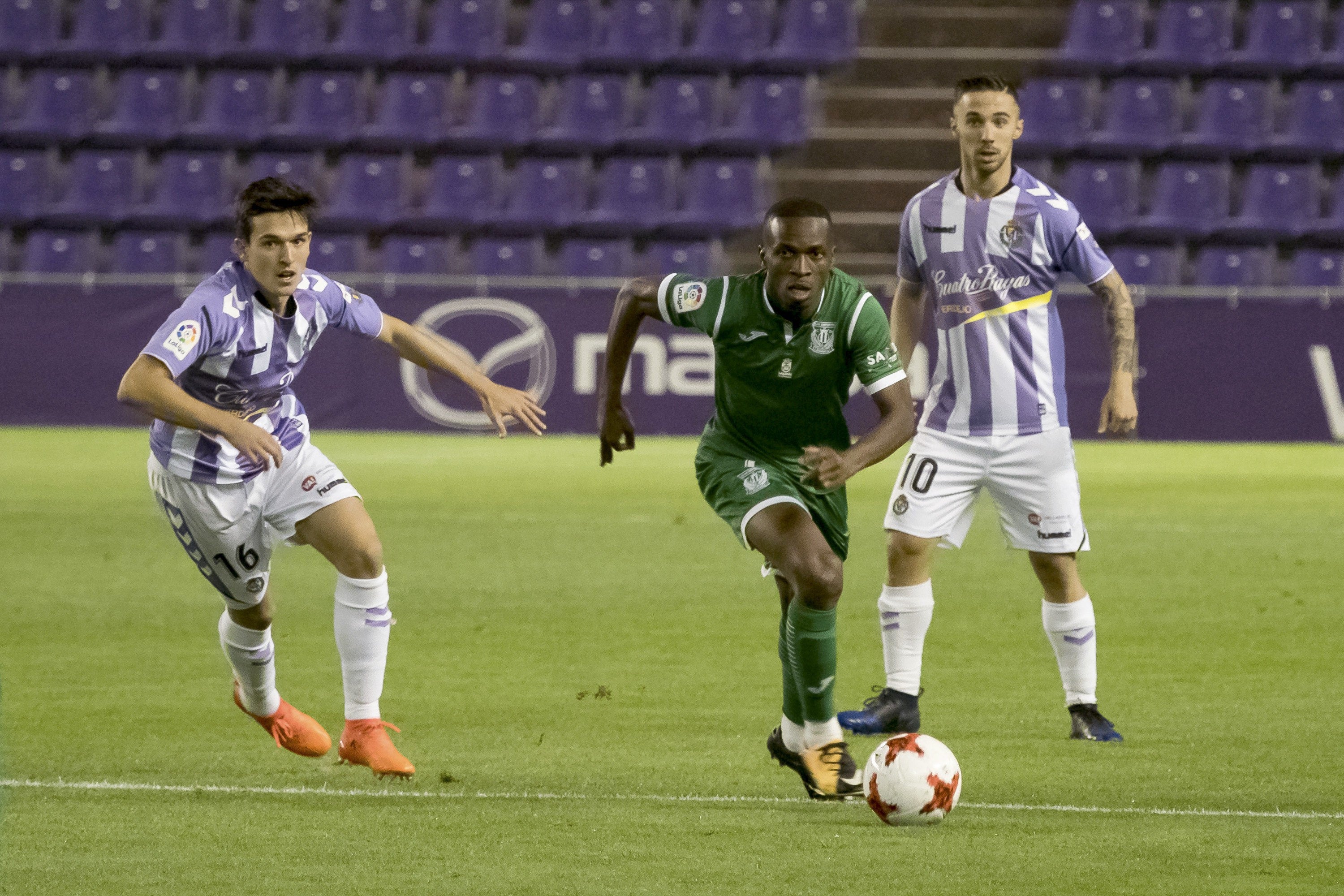 El Leganés impone su experiencia ante un rival valiente El Leganés impone su experiencia ante un rival valiente