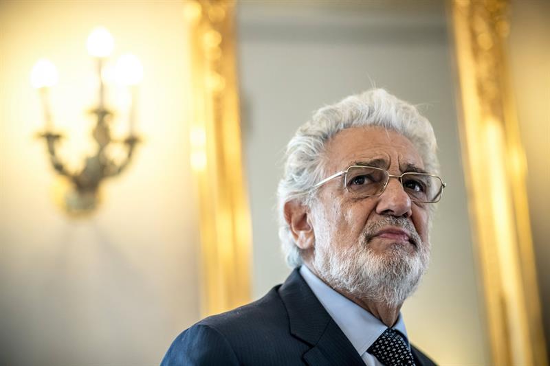 Plácido Domingo niega las nuevas acusaciones de abuso sexual Plácido Domingo niega las nuevas acusaciones de abuso sexual