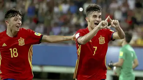 El sub-17 Ferrán Torres celebra un gol El sub-17 Ferrán Torres celebra un gol