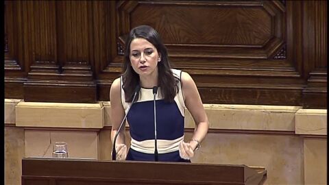 In&eacute;s Arrimadas en el Parlament de Catalu&ntilde;a