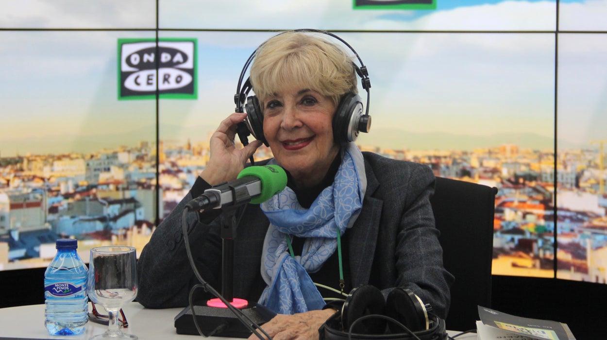 Concha Velasco: "Duermo abrazada a las fotos de mi madre" Concha Velasco: "Duermo abrazada a las fotos de mi madre"
