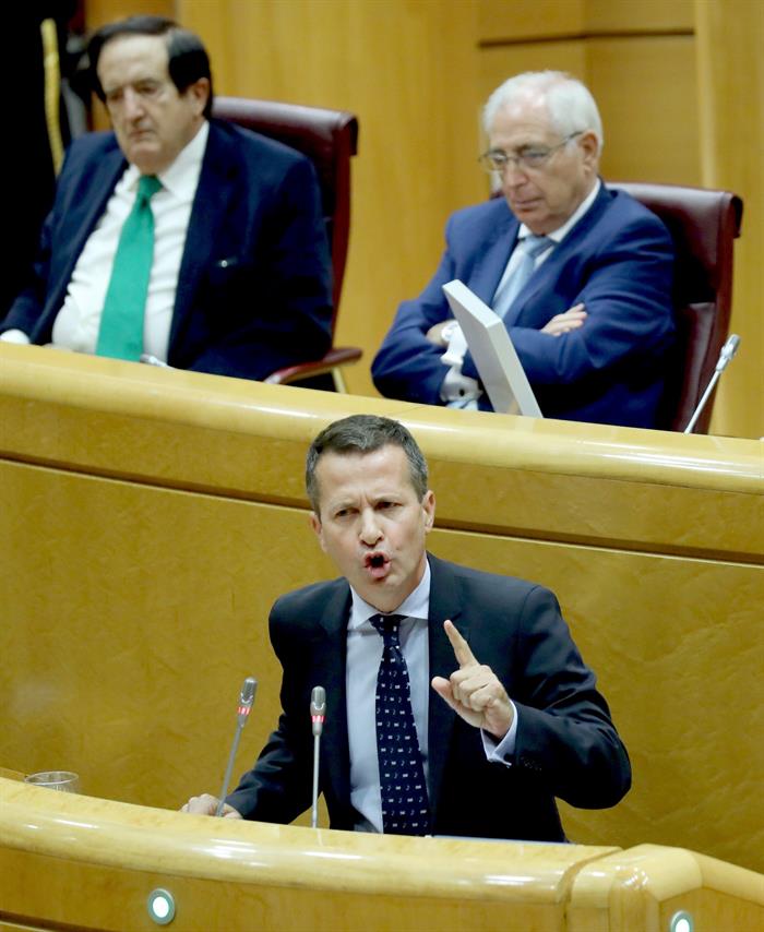 <p>El PNV acusa al PP de enviar un mensaje de incertidumbre a Europa al enmendar los Presupuestos</p> <p>El PNV acusa al PP de enviar un mensaje de incertidumbre a Europa al enmendar los Presupuestos</p>