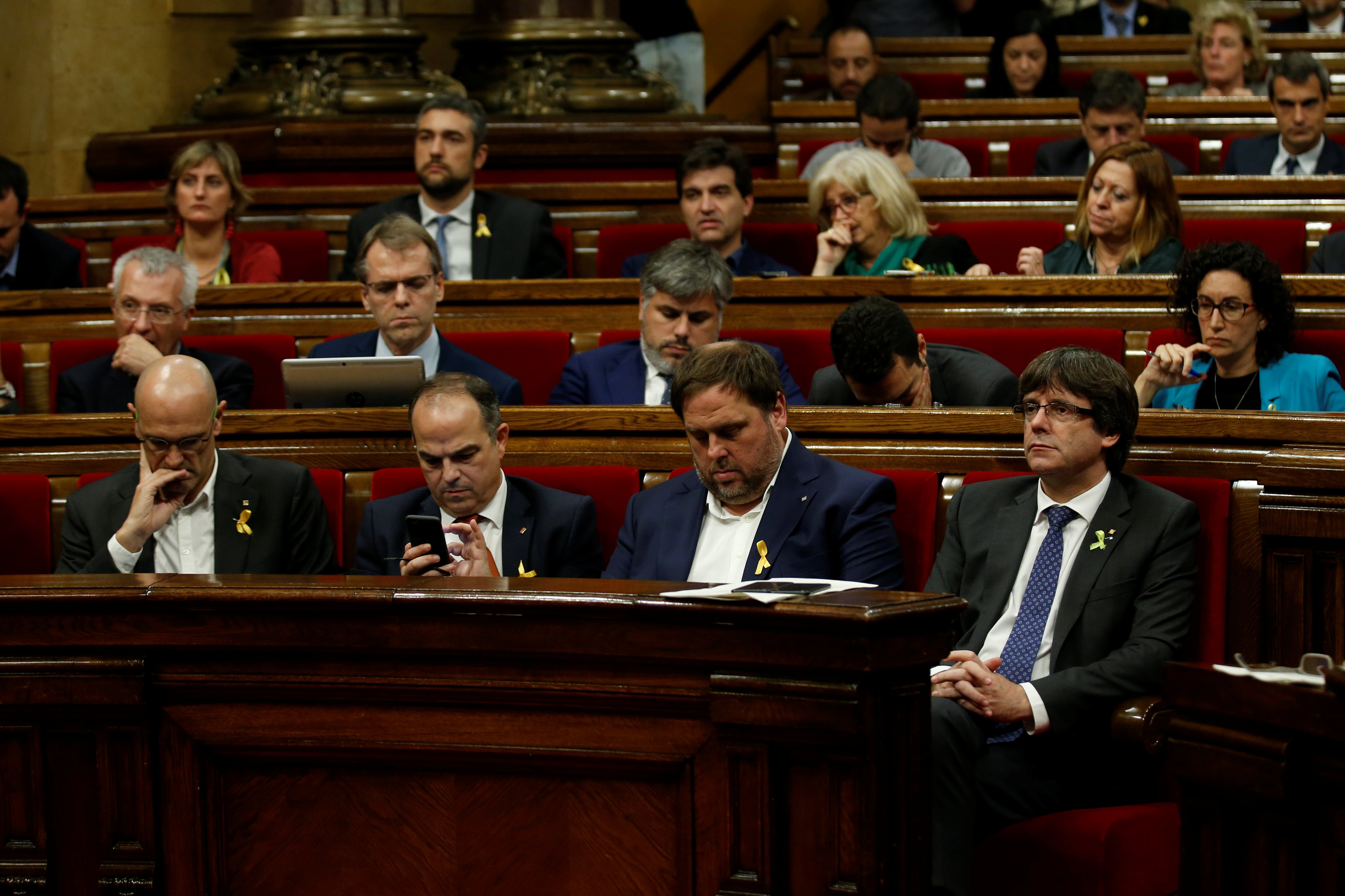 La Audiencia Nacional admite la querella contra Puigdemont y su Govern y les cita para los días 2 y 3 de noviembre La Audiencia Nacional admite la querella contra Puigdemont y su Govern y les cita para los días 2 y 3 de noviembre