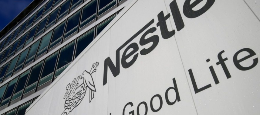 Nestlé cesa a su consejero delegado por ocultar una relación amorosa con una subordinada Nestlé cesa a su consejero delegado por ocultar una relación amorosa con una subordinada