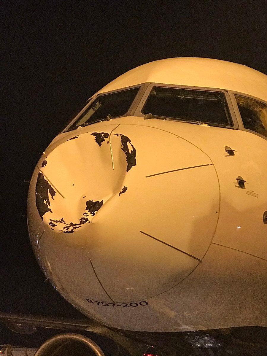 Tertulia Zona Cero: El extraño suceso del avión de Chicago Tertulia Zona Cero: El extraño suceso del avión de Chicago