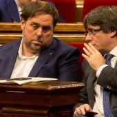 Puigdemont conversa con el vicerpresidente del Govern Oriol Junqueras
