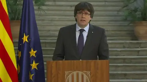 Comparecencia de Puigdemont tras ser cesado Comparecencia de Puigdemont tras ser cesado
