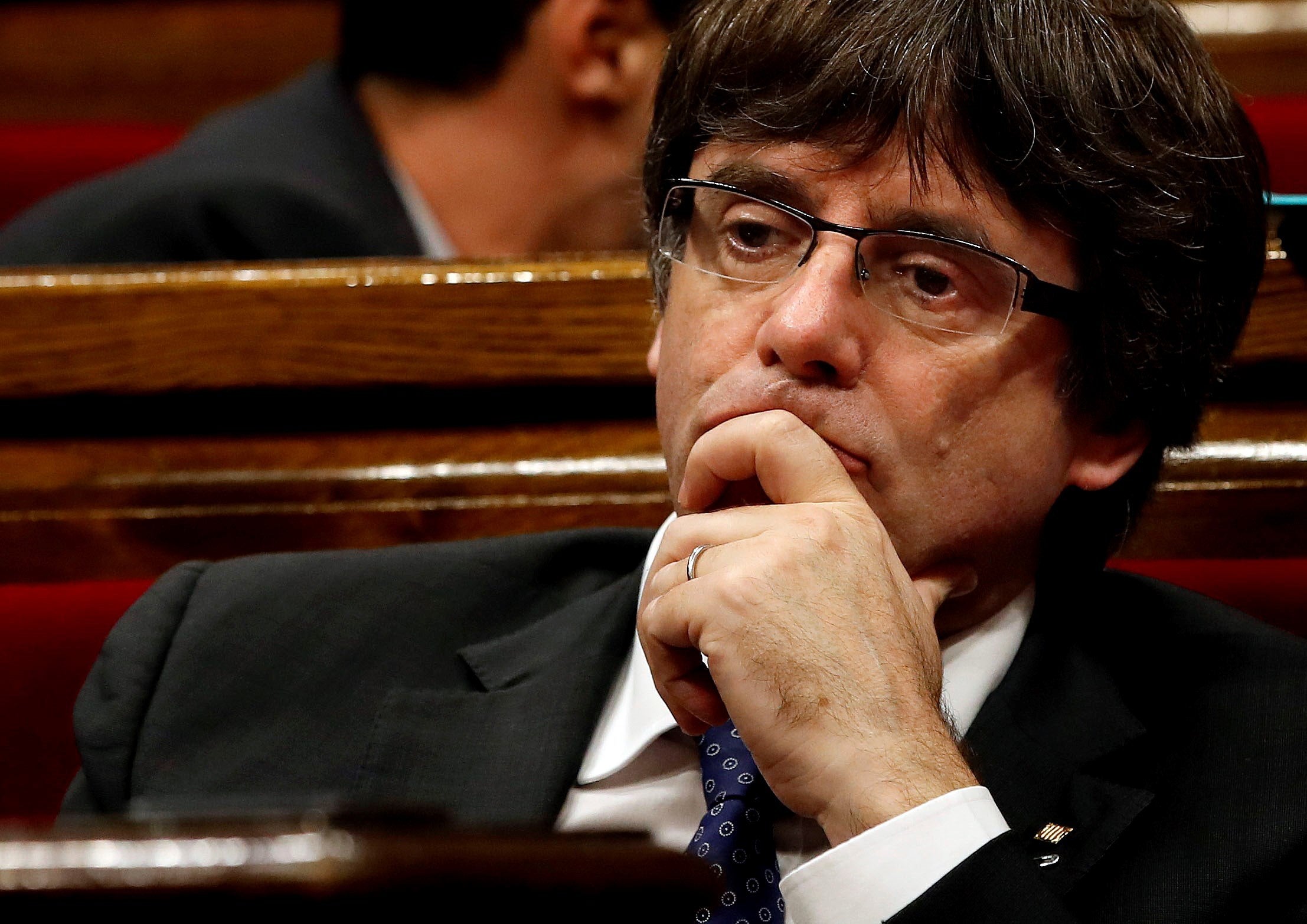 El BOE publica el cese de Puigdemont y la convocatoria de elecciones para el 21 diciembre El BOE publica el cese de Puigdemont y la convocatoria de elecciones para el 21 diciembre