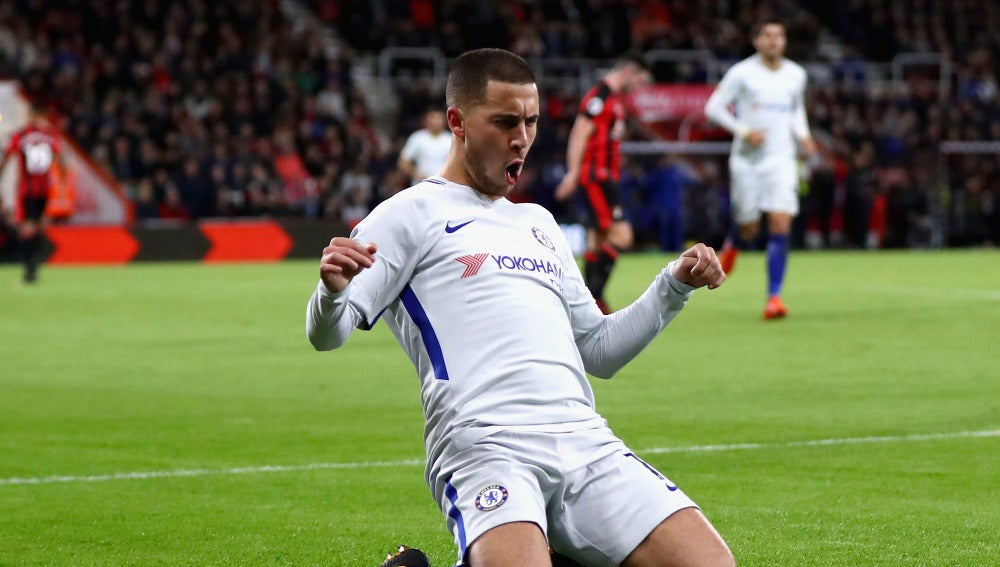 Hazard celebra uno de sus goles con el Chelsea