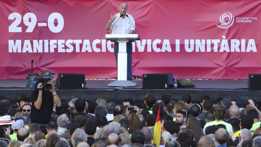 Paco Frutos, durante su intervenci&oacute;n