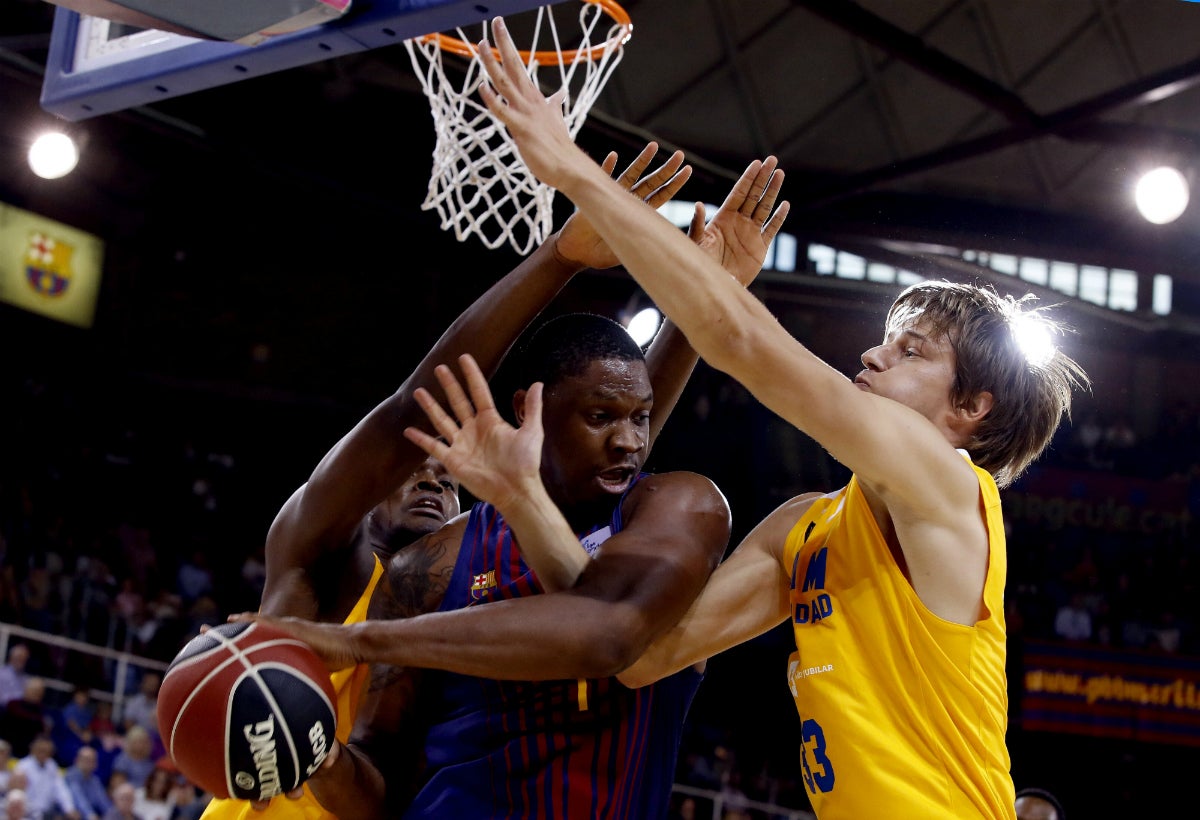 Victoria histórica de un UCAM Murcia que deja muy tocado al Barcelona Victoria histórica de un UCAM Murcia que deja muy tocado al Barcelona