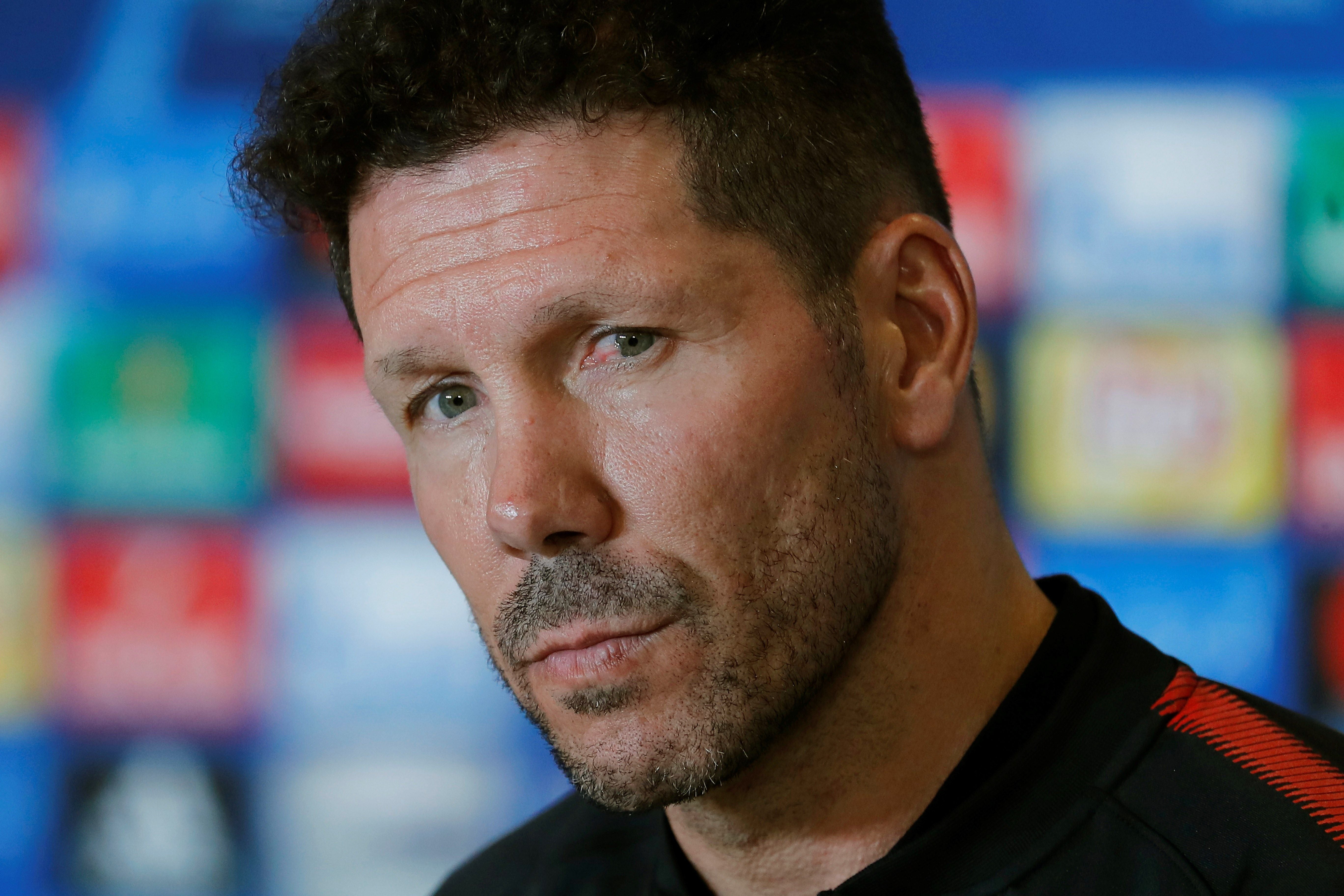 Rubén Amón indulta a Simeone: "No es culpa suya habernos extirpado del Calderón" Rubén Amón indulta a Simeone: "No es culpa suya habernos extirpado del Calderón"