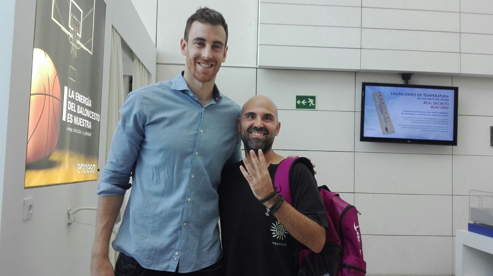 Víctor Claver en 4 Cuartos: "Ojalá llegar a la Final Four sepa a poco" Víctor Claver en 4 Cuartos: "Ojalá llegar a la Final Four sepa a poco"