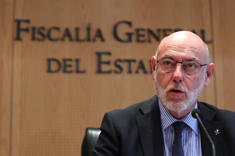 La Fiscalía se querella contra el Govern y la Mesa del Parlament por rebelión, sedición y malversación La Fiscalía se querella contra el Govern y la Mesa del Parlament por rebelión, sedición y malversación