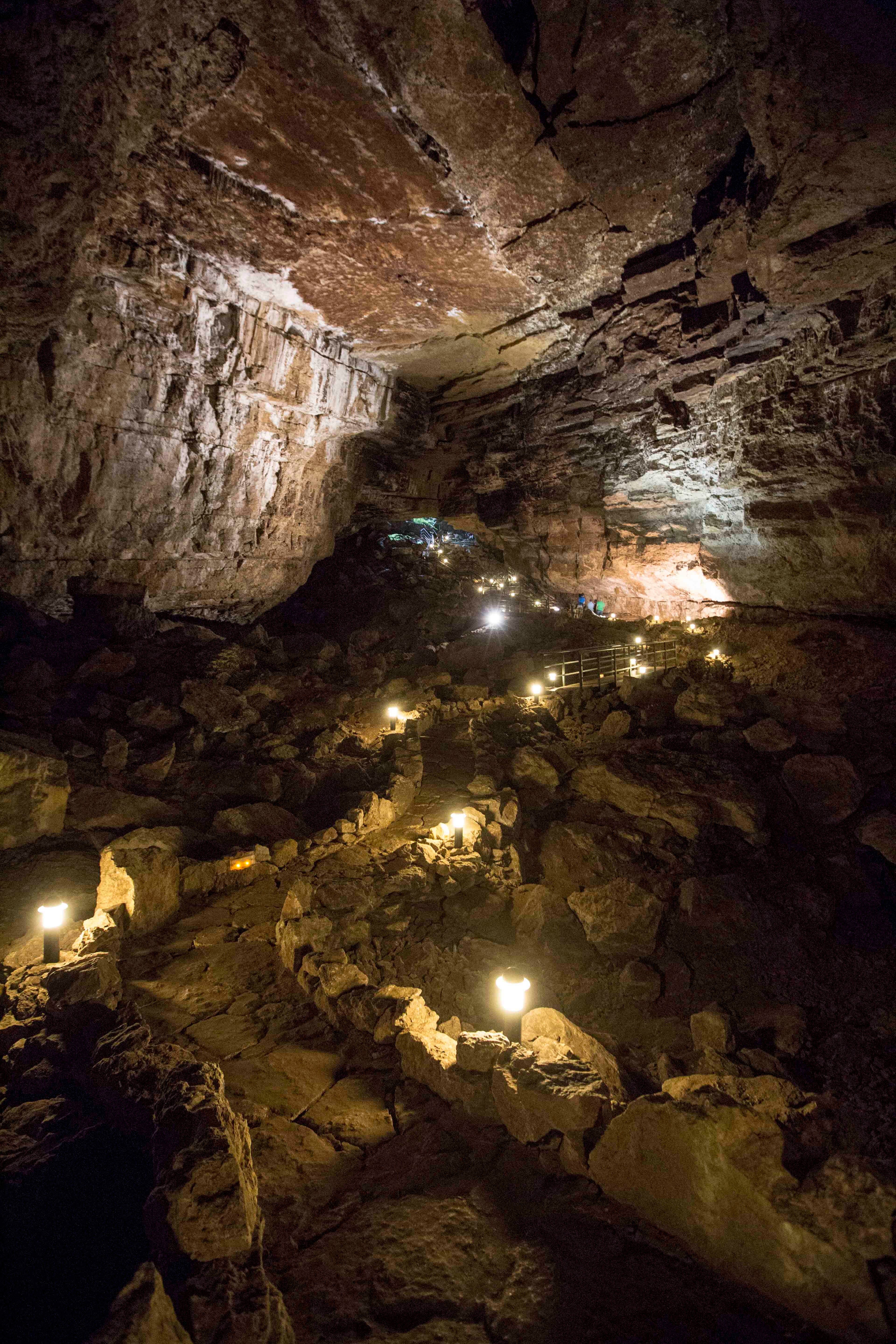 El Pendo finaliza una nueva campaña de excavaciones centrada en las ocupaciones humanas de hace 60.000 y 16.000 años El Pendo finaliza una nueva campaña de excavaciones centrada en las ocupaciones humanas de hace 60.000 y 16.000 años