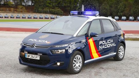 Polic&iacute;a Nacional