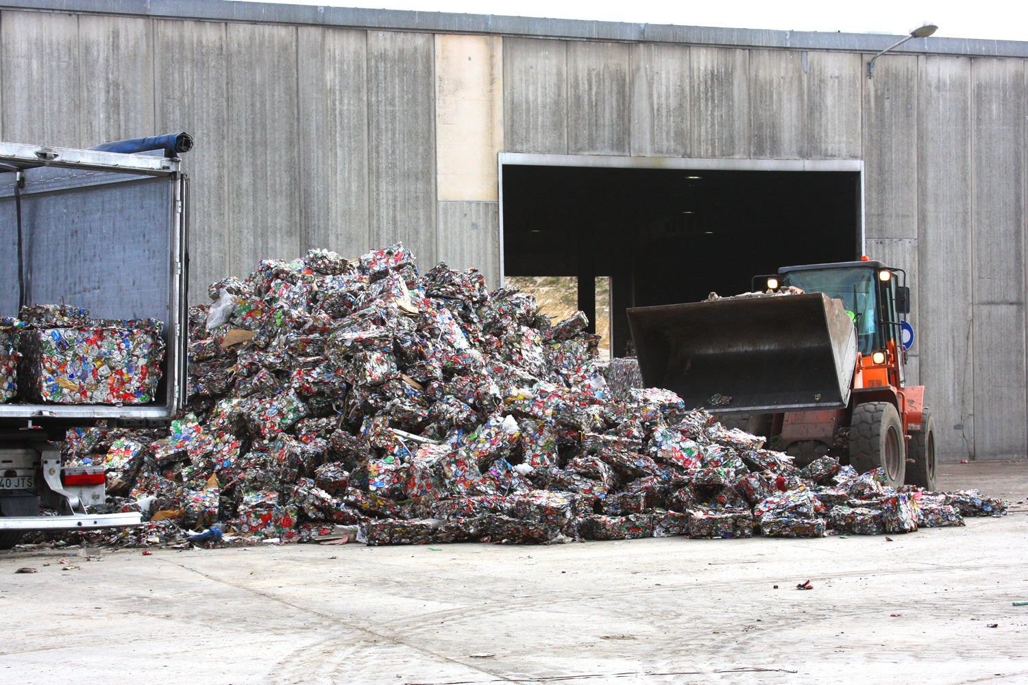 Salva Tu Tierra advierte de que se mantendrá “vigilante” ante el nuevo PIREX Salva Tu Tierra advierte de que se mantendrá “vigilante” ante el nuevo PIREX