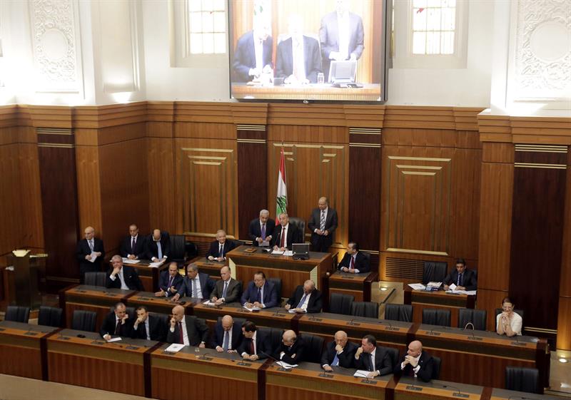 Arabia Saudí pide a sus ciudadanos que abandonen el Líbano lo antes posible Arabia Saudí pide a sus ciudadanos que abandonen el Líbano lo antes posible