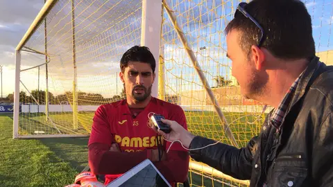 Mariano Barbosa entrevistado por Víctor Franch .