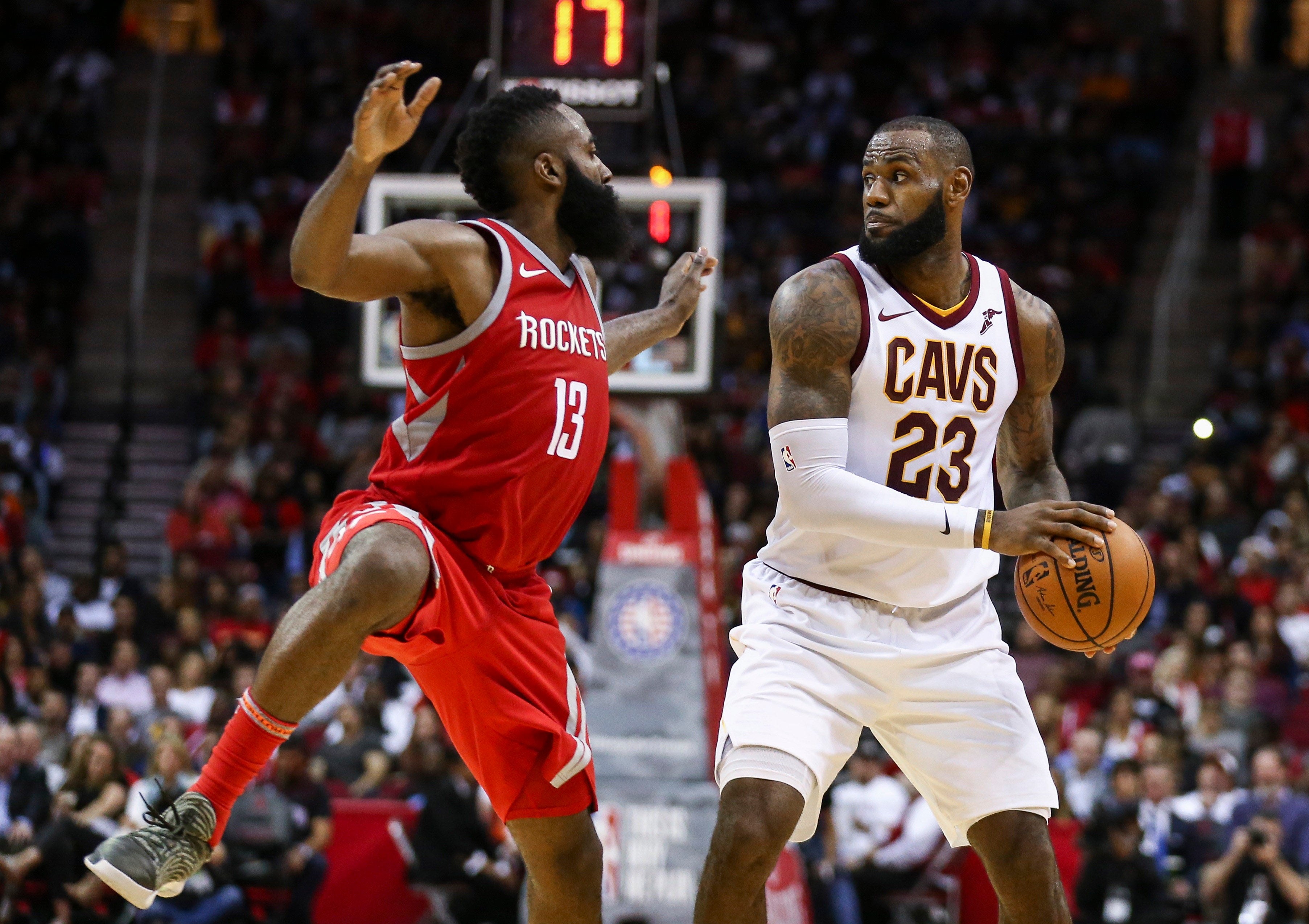 Harden tumba a los Cavs de LeBron; Ibaka gana con los Raptors y Abrines pierde ante Denver Harden tumba a los Cavs de LeBron; Ibaka gana con los Raptors y Abrines pierde ante Denver