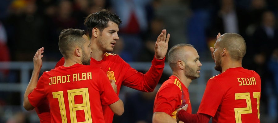 Los jugadores de la selección española celebran uno de sus goles Los jugadores de la selección española celebran uno de sus goles
