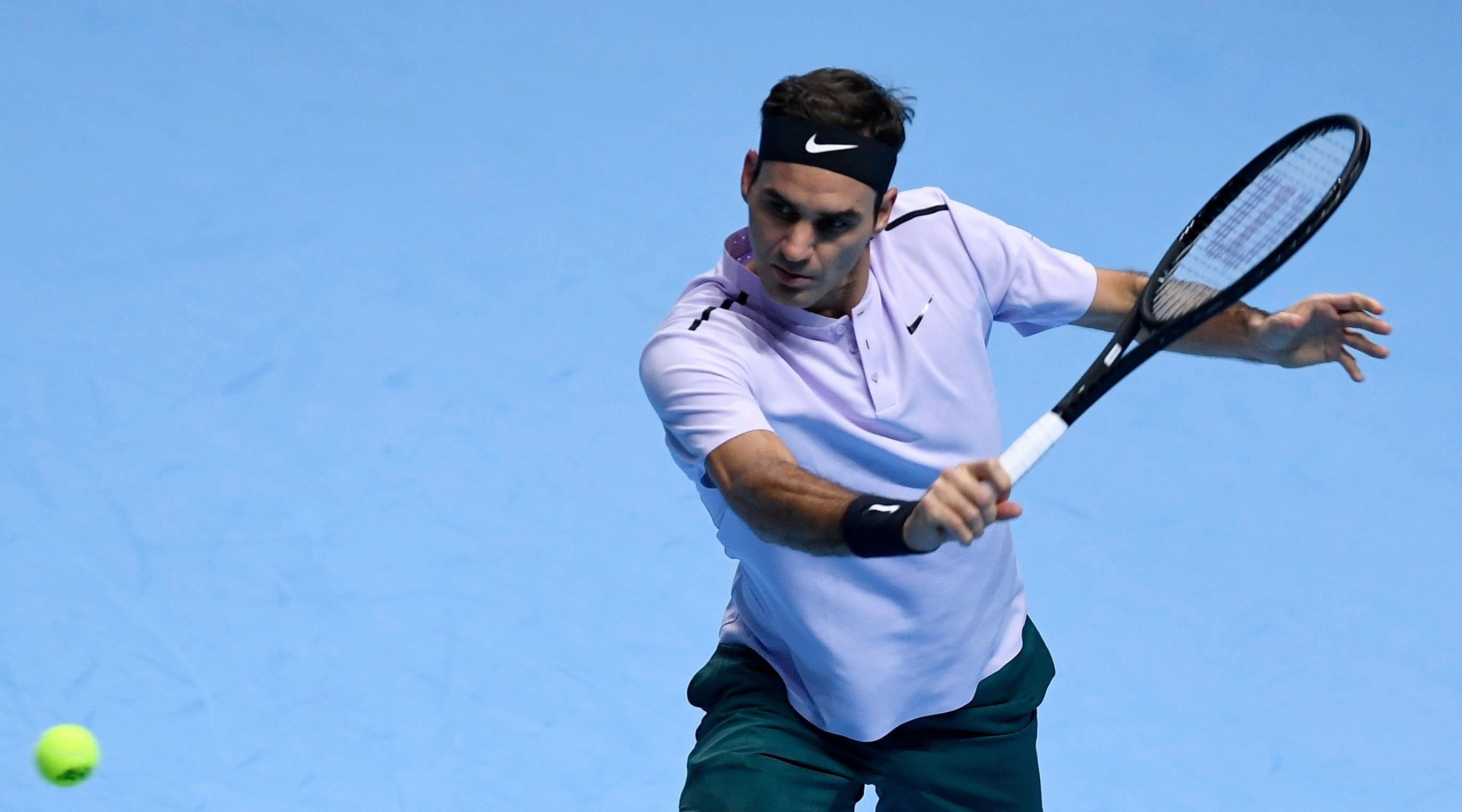 Federer empieza con buen pie en Londres y gana a Sock en dos sets Federer empieza con buen pie en Londres y gana a Sock en dos sets