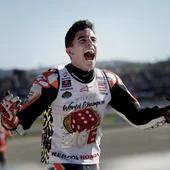 Marc Márquez, eufórico tras conquistar su cuarto mundial de MotoGP Marc Márquez, eufórico tras conquistar su cuarto mundial de MotoGP