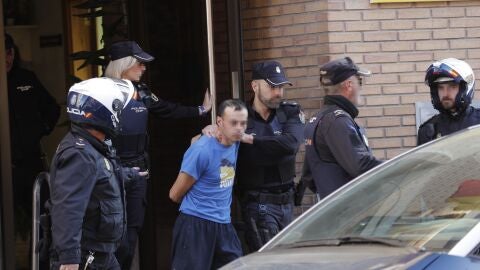 El hombre que presuntamente degoll&oacute; a su hija en Alzira