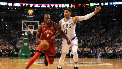 Ibaka, ante Jayson Tatum