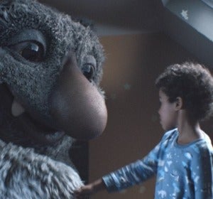 El anuncio navideño, 'Moz the Monster' El anuncio navideño, 'Moz the Monster'