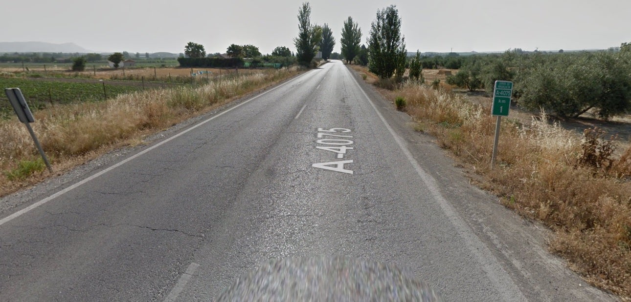 Dos muertos y un herido grave tras chocar un coche y un taxi en Santa Fe Dos muertos y un herido grave tras chocar un coche y un taxi en Santa Fe
