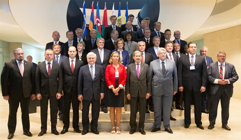 La UE elimina definitivamente a las FARC de su lista de organizaciones terroristas La UE elimina definitivamente a las FARC de su lista de organizaciones terroristas