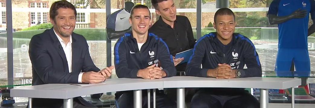 Griezmann 'sueña' con jugar en una delantera junto a Mbappé y Neymar Griezmann 'sueña' con jugar en una delantera junto a Mbappé y Neymar