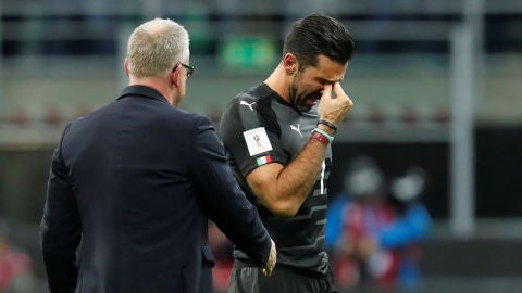 Buffon llora tras quedarse fuera del Mundial de Rusia