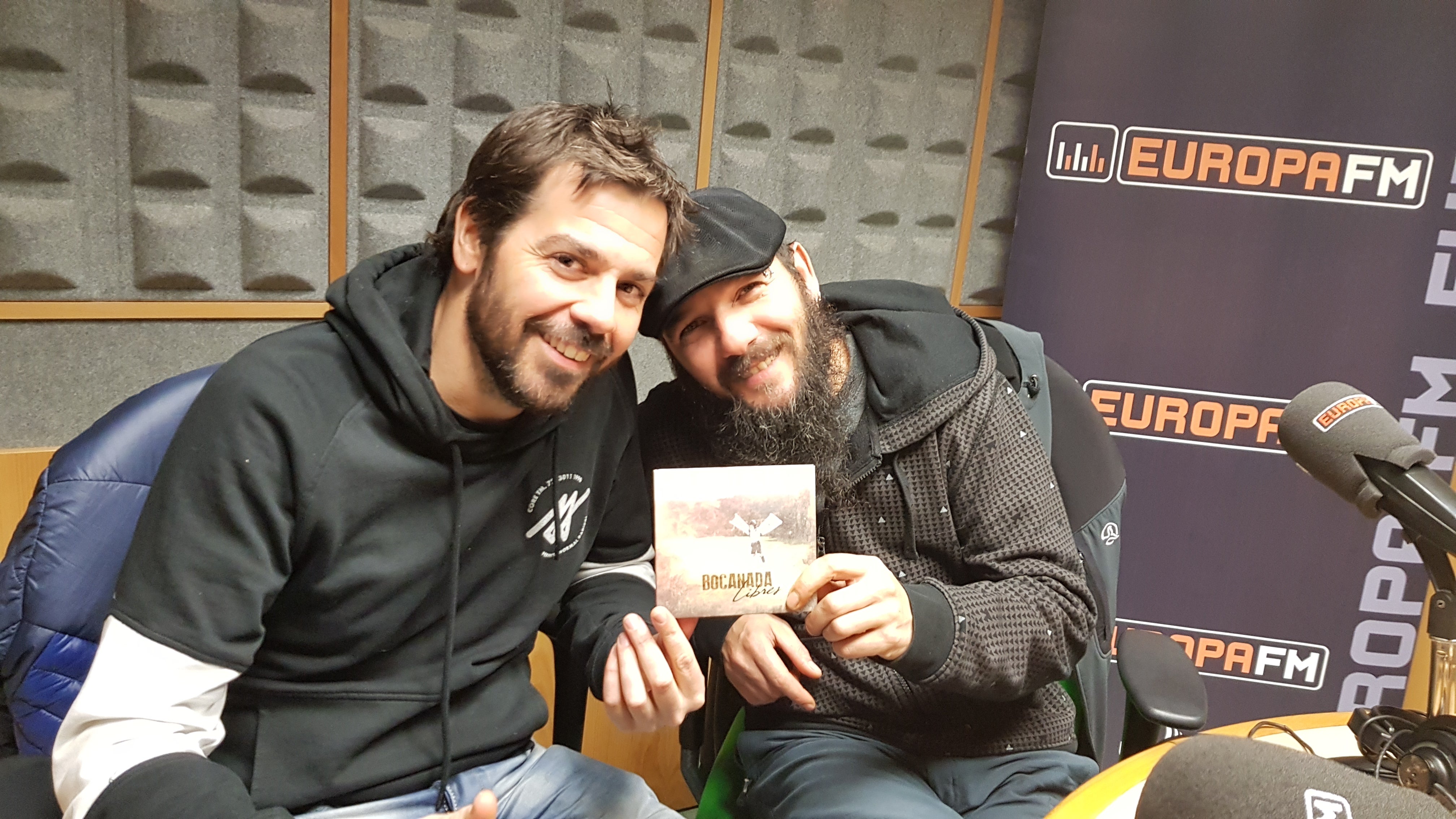 "Libres" es el último trabajo de Bocanada. "Libres" es el último trabajo de Bocanada.