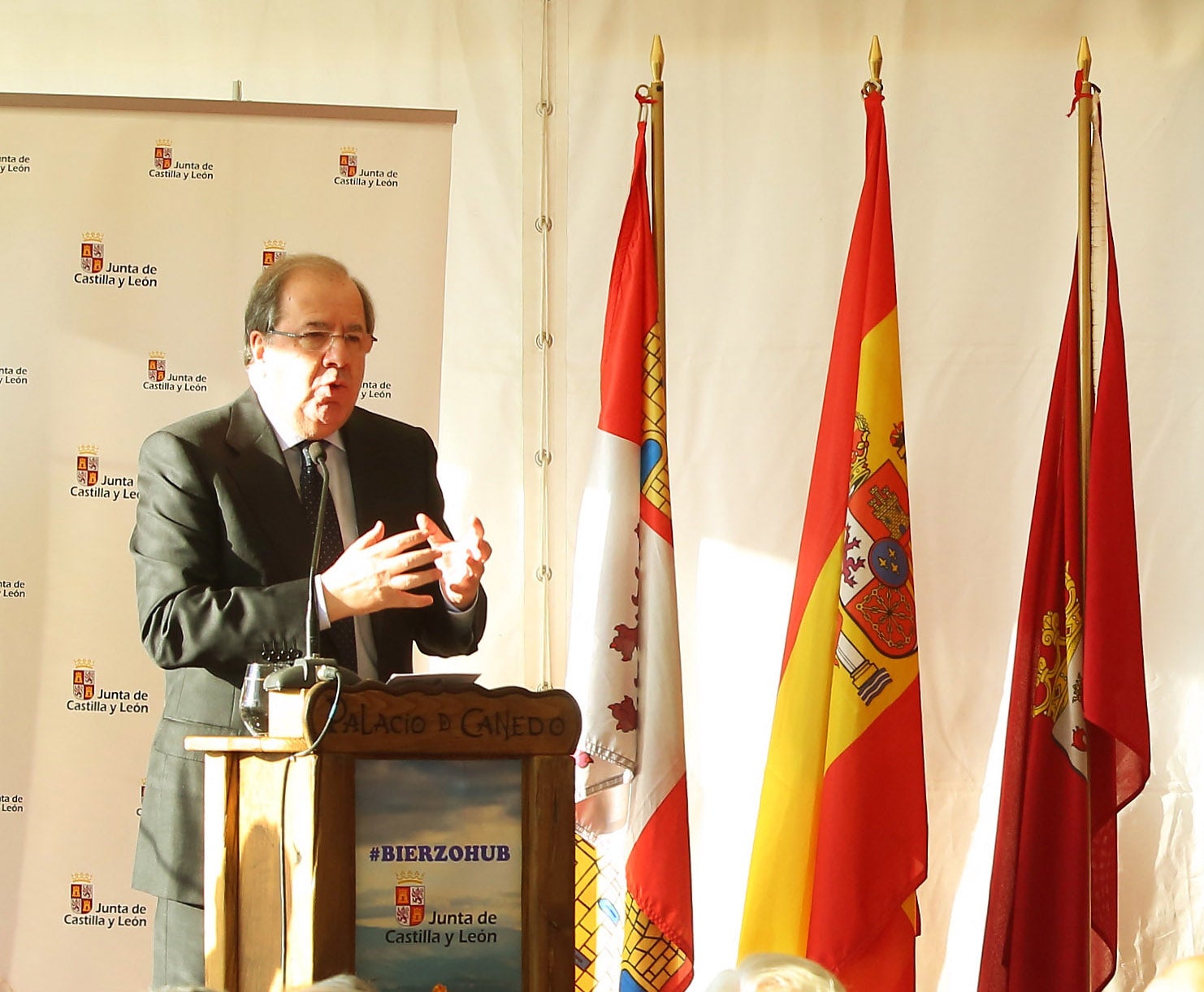 Herrera acusa a Iberdrola de tener muy poco corazón Herrera acusa a Iberdrola de tener muy poco corazón
