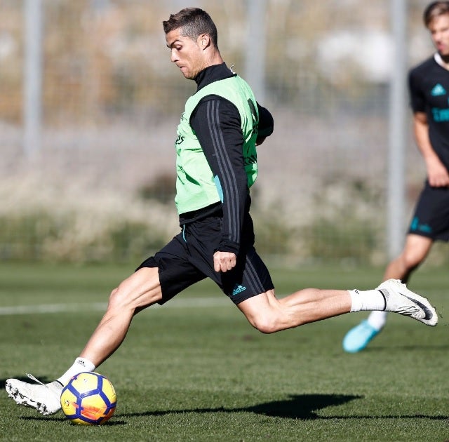 Cristiano se incorpora a los entrenamientos e Isco hace carrera en solitario Cristiano se incorpora a los entrenamientos e Isco hace carrera en solitario