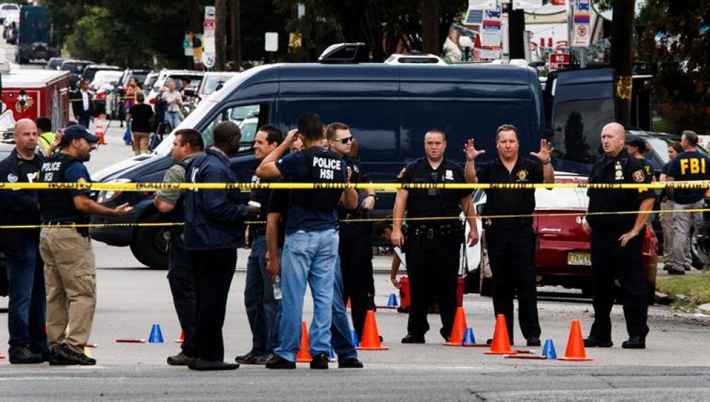 Un tiroteo cerca de una escuela de California (EEUU) deja unos tres muertos