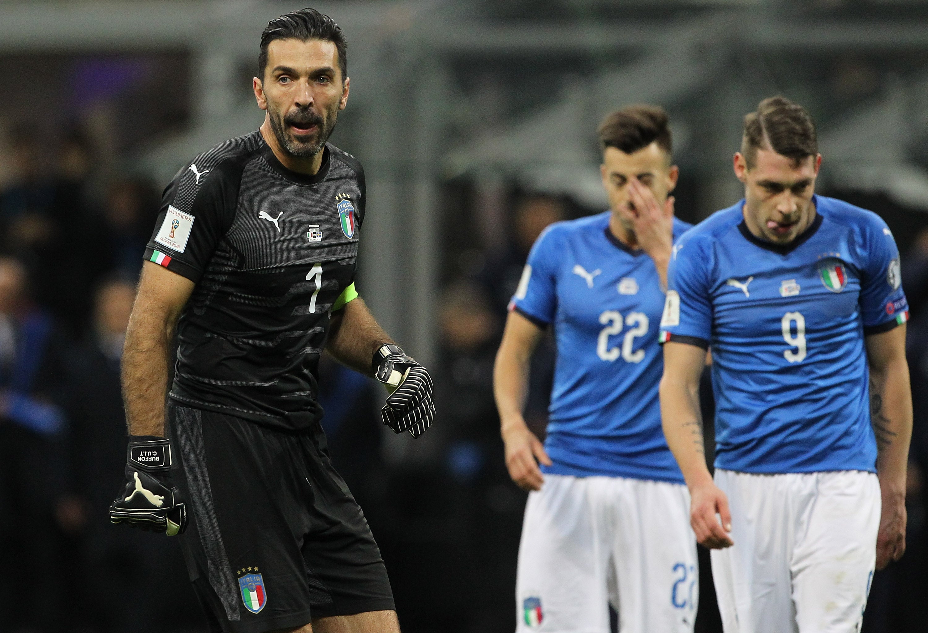 El mensaje racista del hermano de Cannavaro tras la debacle de Italia ante Suecia El mensaje racista del hermano de Cannavaro tras la debacle de Italia ante Suecia