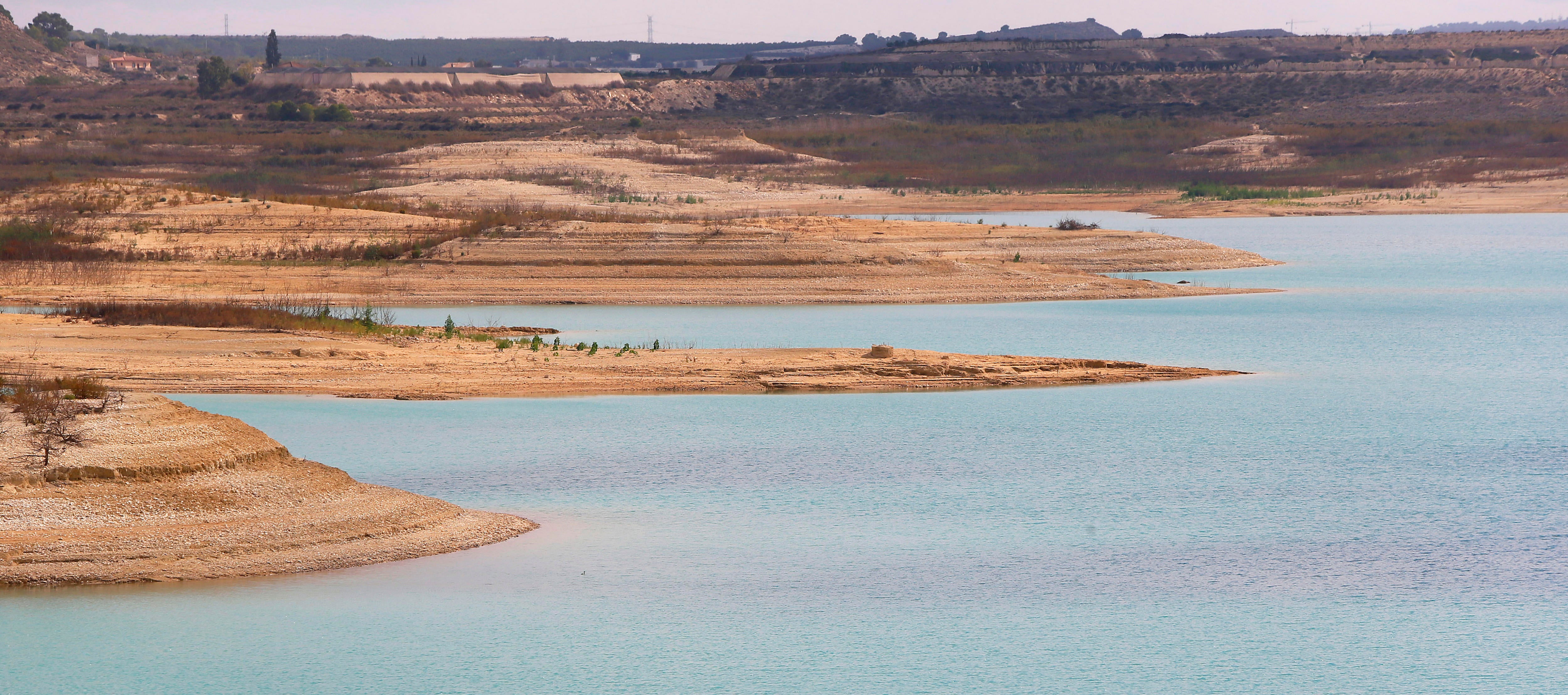 El Orden Mundial del Siglo XXI: El agua y la falta de recursos en muchas zonas del mundo El Orden Mundial del Siglo XXI: El agua y la falta de recursos en muchas zonas del mundo