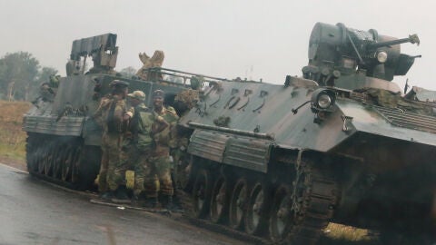 Militares de Zimbabue