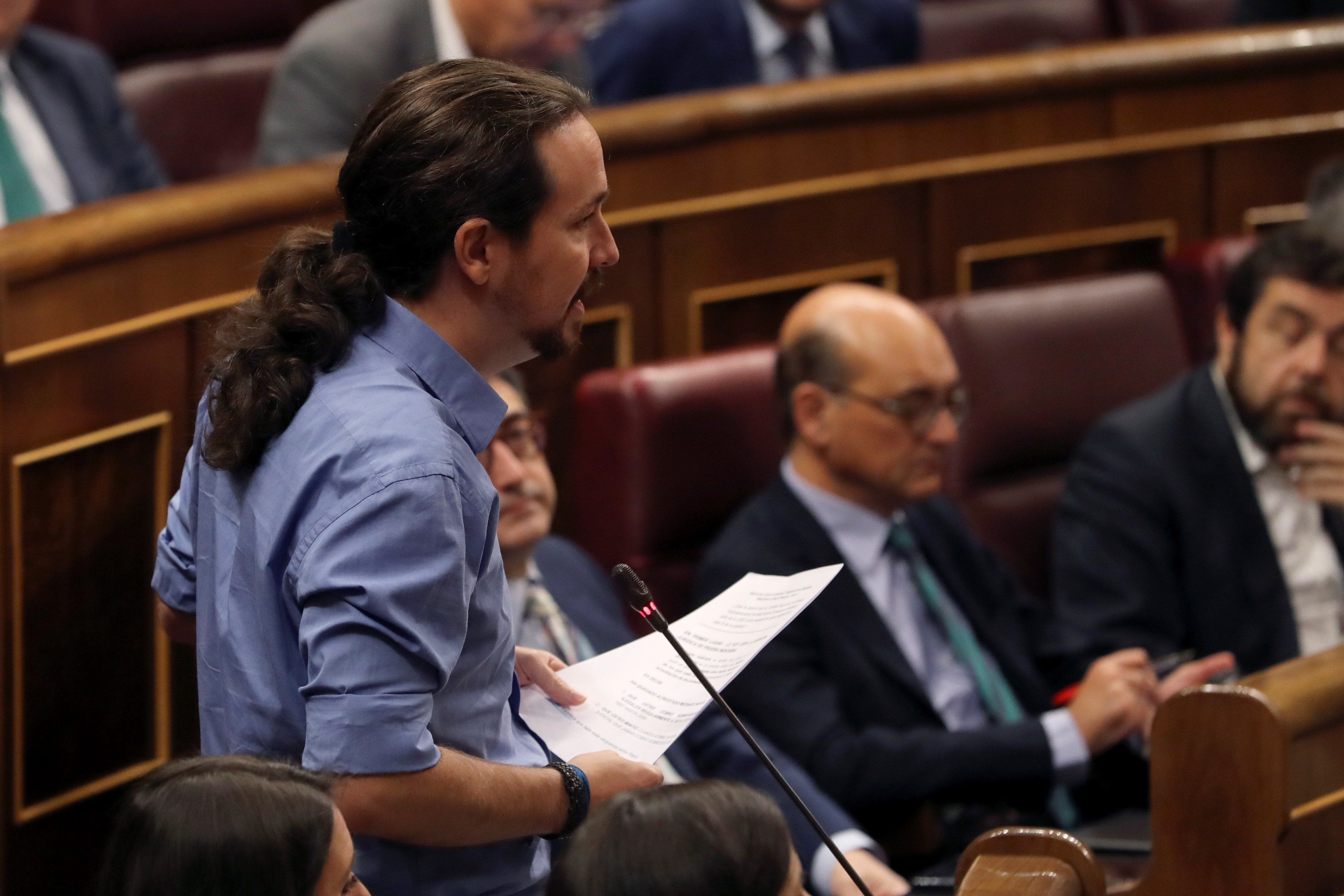 Tertulia: ¿Qué dirección están tomando los partidos políticos de cara al 21D? Tertulia: ¿Qué dirección están tomando los partidos políticos de cara al 21D?