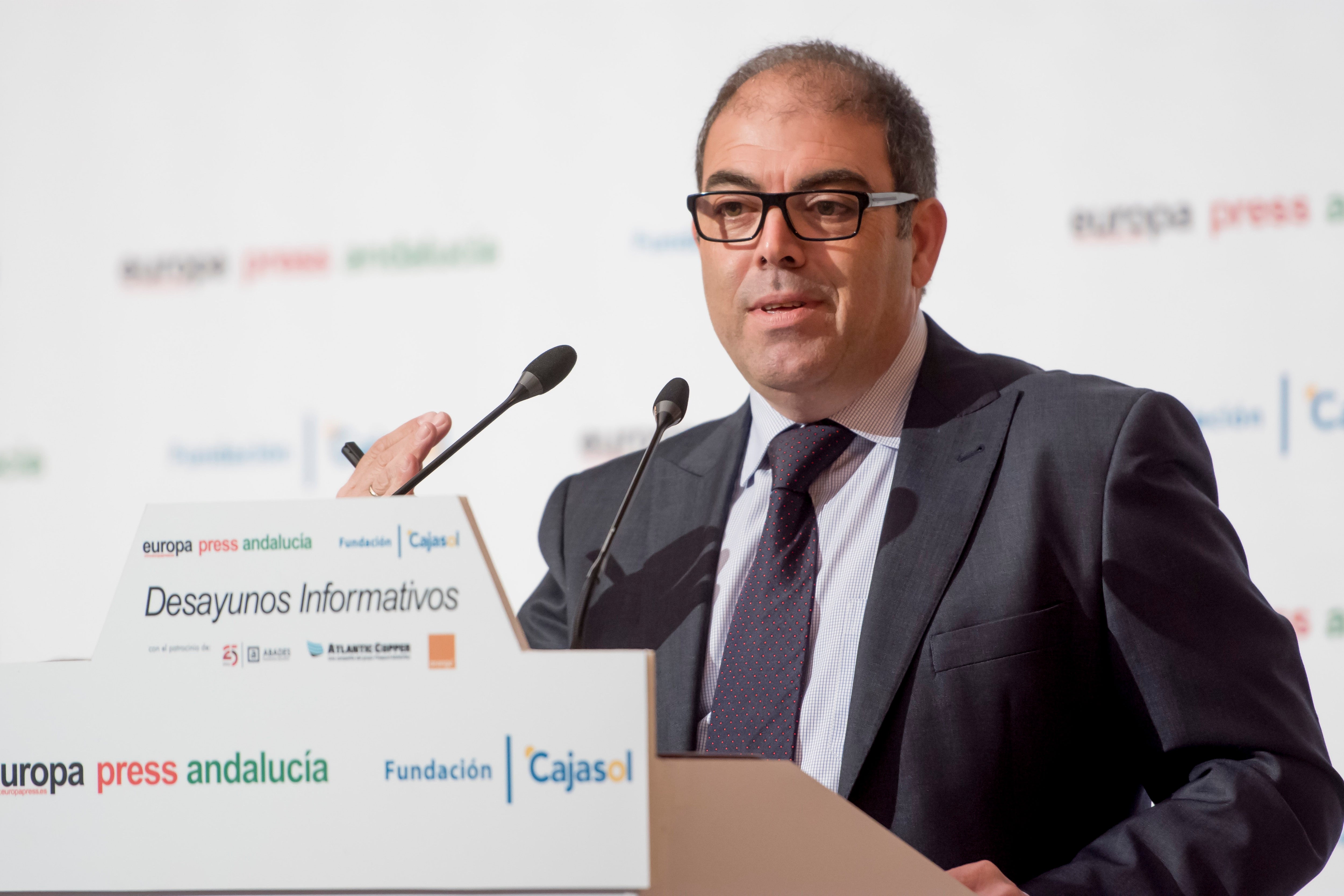 El presidente de la Asociación de Trabajadores Autónomos asegura que derogar la reforma laboral provocará "ERES silenciosos" El presidente de la Asociación de Trabajadores Autónomos asegura que derogar la reforma laboral provocará "ERES silenciosos"