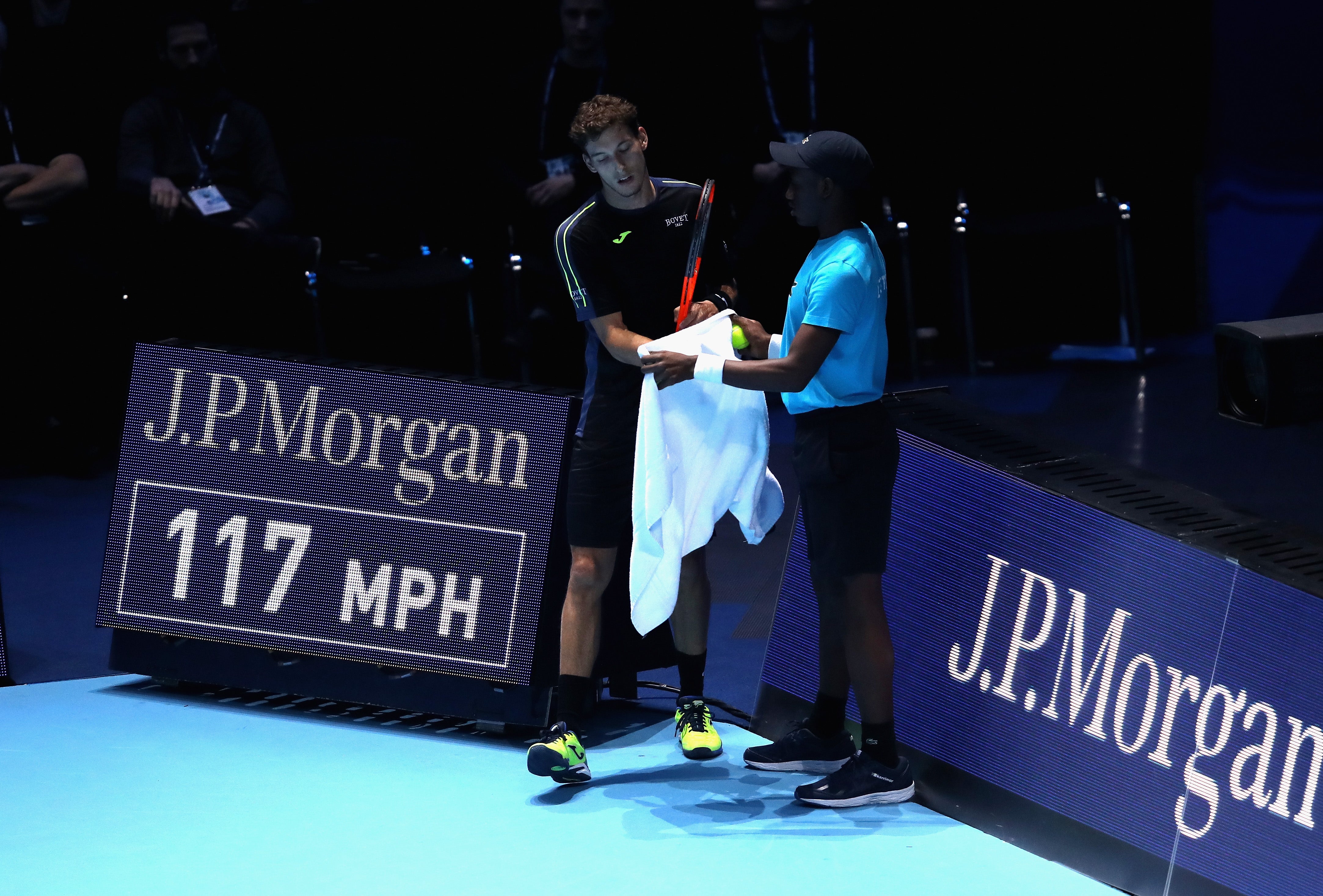 Thiem sufre para ganar a un bravo Carreño en el Torneo de Maestros Thiem sufre para ganar a un bravo Carreño en el Torneo de Maestros