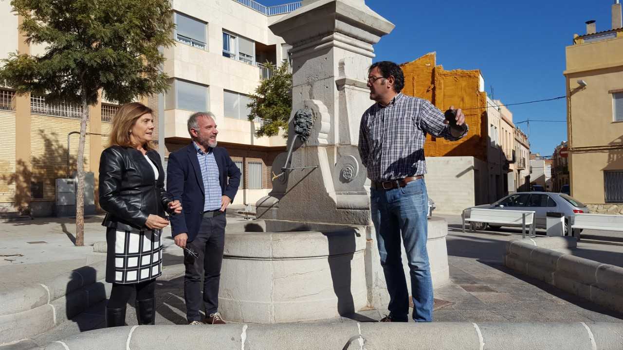 El Ayuntamiento de la Vall d'Uixó inicia el proyecto de restauración de seis fuentes históricas El Ayuntamiento de la Vall d'Uixó inicia el proyecto de restauración de seis fuentes históricas