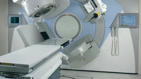 Un Acelerador lineal. Dr. Rafael Nieto