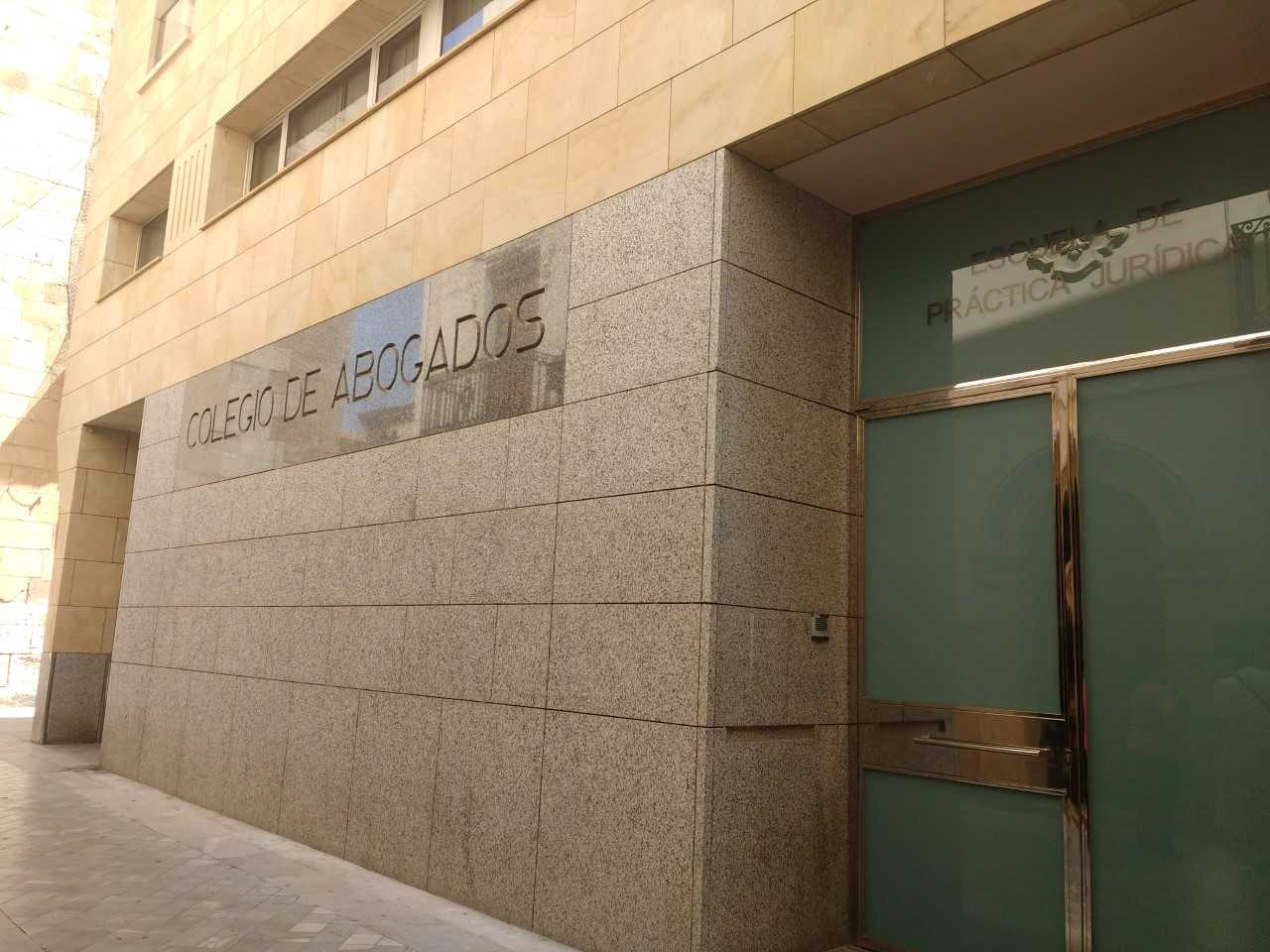 El Colegio de Abogados de Elche reclama un Registro Civil de nueva creación El Colegio de Abogados de Elche reclama un Registro Civil de nueva creación