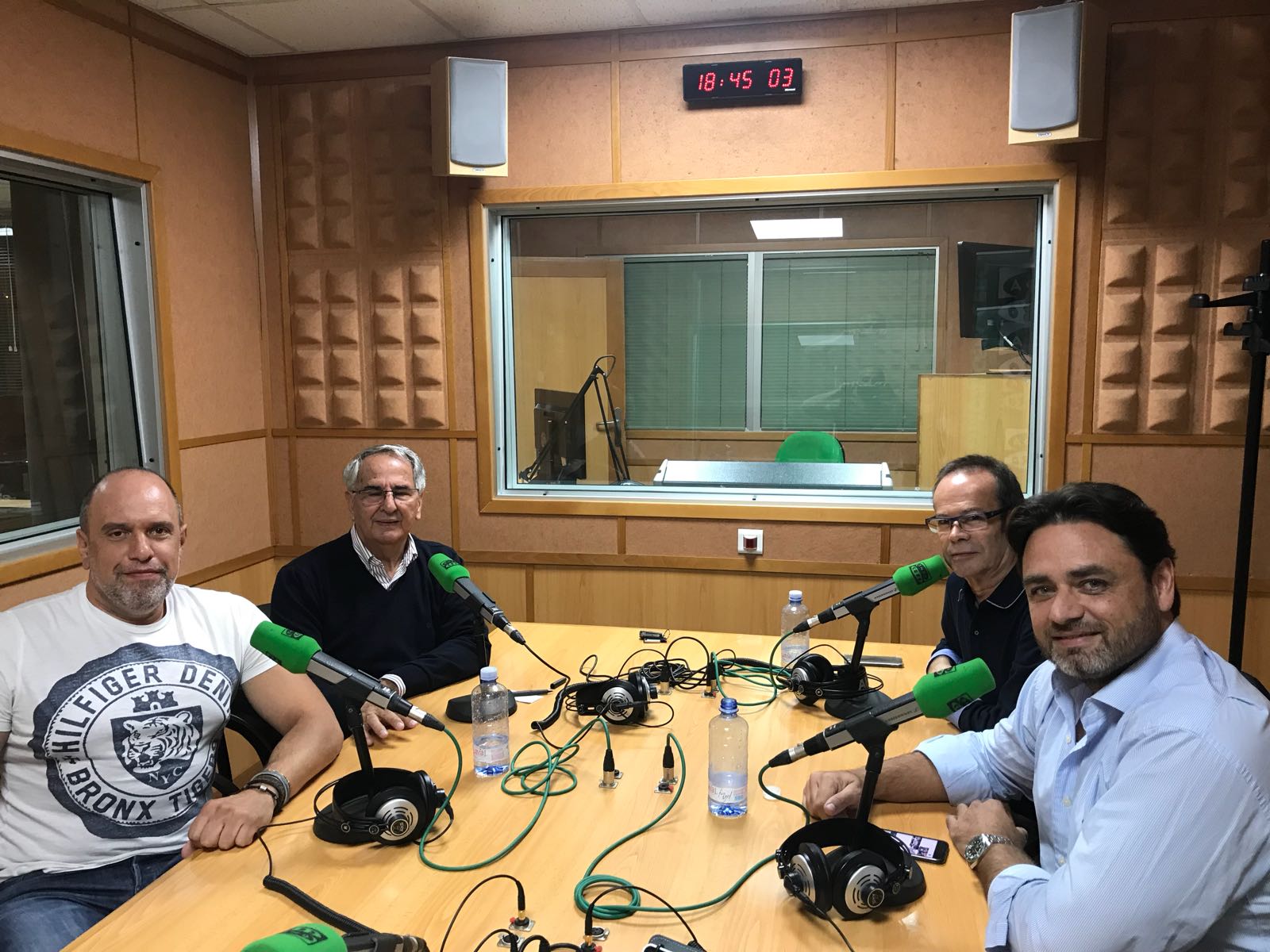 Aquí En La Onda Canarias Miércoles 15/11/2017 Aquí En La Onda Canarias Miércoles 15/11/2017