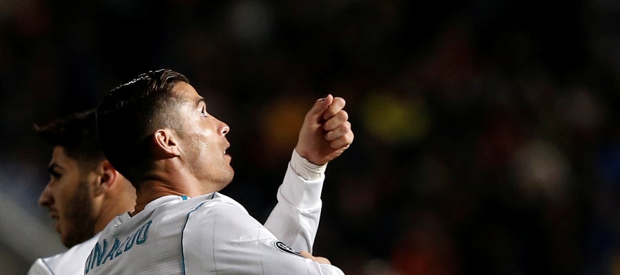 Cristiano Ronaldo y su nueva celebración que 'estrenó' ante el APOEL Cristiano Ronaldo y su nueva celebración que 'estrenó' ante el APOEL
